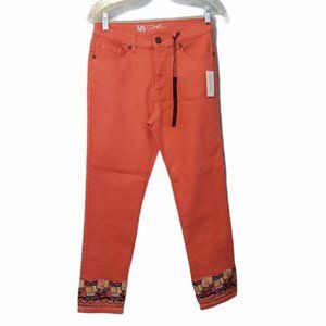 DG2 by Diane Gilman Embroidered Hem Ankle Jean  Size 4